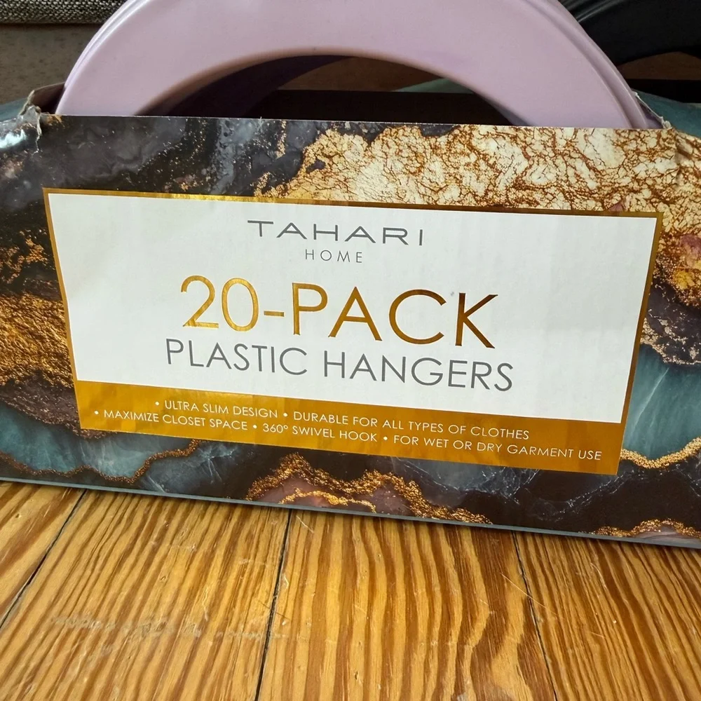 ONE Tahari Plastic Hangers - Pick Purple or Black